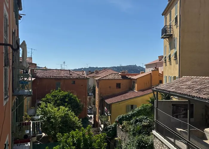 Le Ville Franche